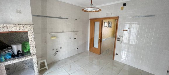 3 rooms Apartment in Molfetta, Italy No. 17260 13