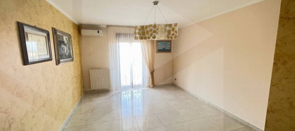 3 rooms Apartment in Molfetta, Italy No. 17260 3