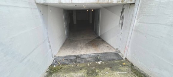 3 rooms Apartment in Molfetta, Italy No. 17260 31