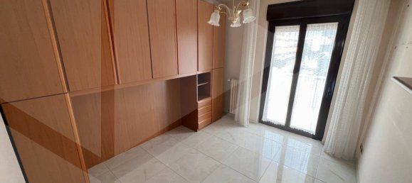 3 rooms Apartment in Molfetta, Italy No. 17260 16