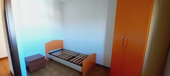 4 rooms Apartment in Bastida Pancarana, Italy No. 75414 9