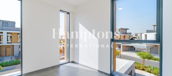 Villa T5 em Arabian Ranches 3, UAE N.º 120517 12