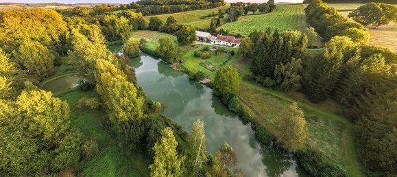 Imóvel comercial T6 em Greez-sur-Roc, France N.º 1850 8