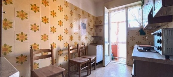 3-salle Appartement à Reggio Calabria, Italy No. 36962 3