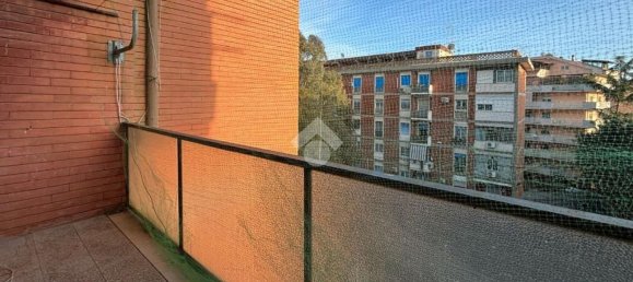 3-salle Appartement à Reggio Calabria, Italy No. 36962 17