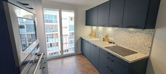 Apartamento de 4 dormitorios en Manosque, France No. 356330 3