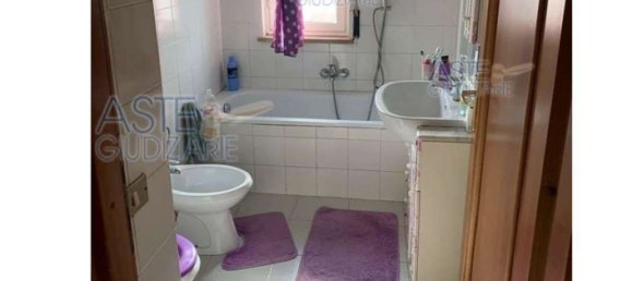 5-Zimmer Wohnung in Melito di Napoli, Italy, Nr. 10941 12