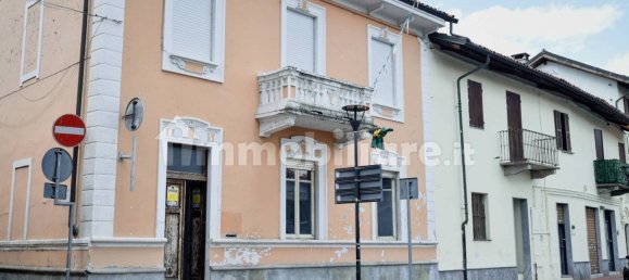 5 rooms Office in Caselle Torinese, Italy No. 318306 6