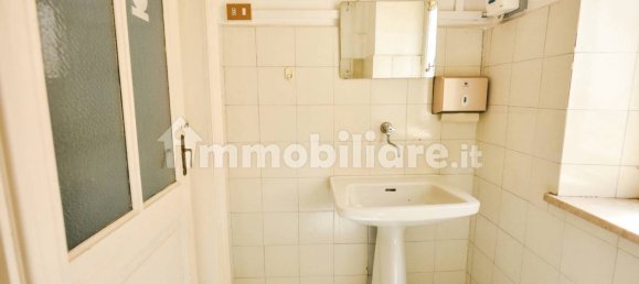 5 rooms Office in Caselle Torinese, Italy No. 318306 28