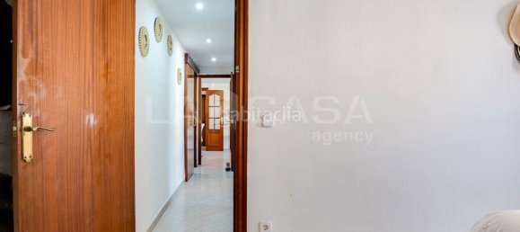 3 bedrooms Apartment in Sant Marti, Spain No. 145037 25