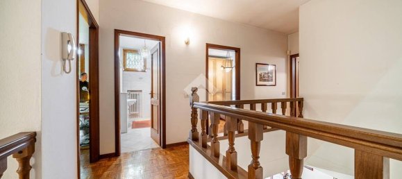 3 Schlafzimmer Villa in Reggio Emilia, Italy, Nr. 333801 24