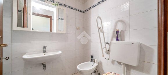 3 Schlafzimmer Villa in Reggio Emilia, Italy, Nr. 333801 18