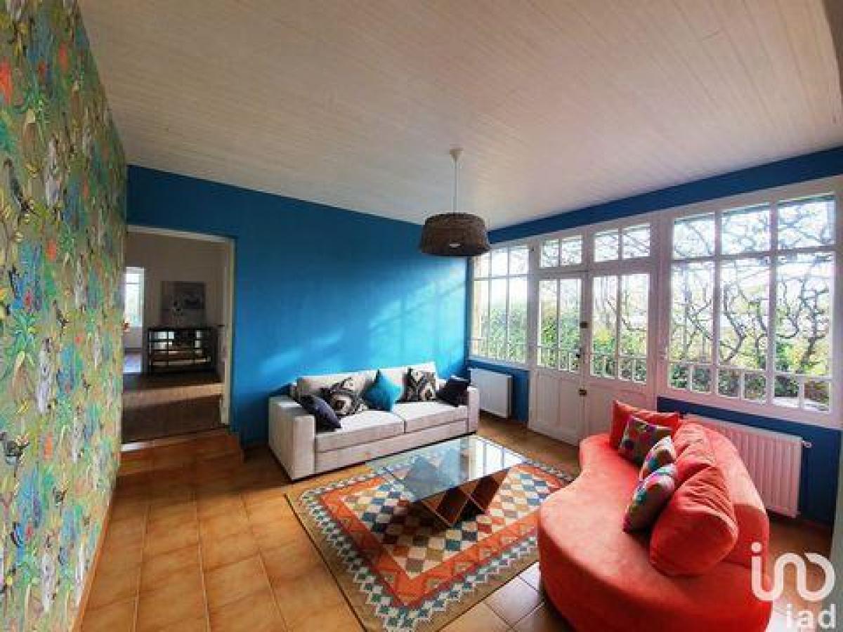 3 bedrooms House in Libourne, France No. 7972