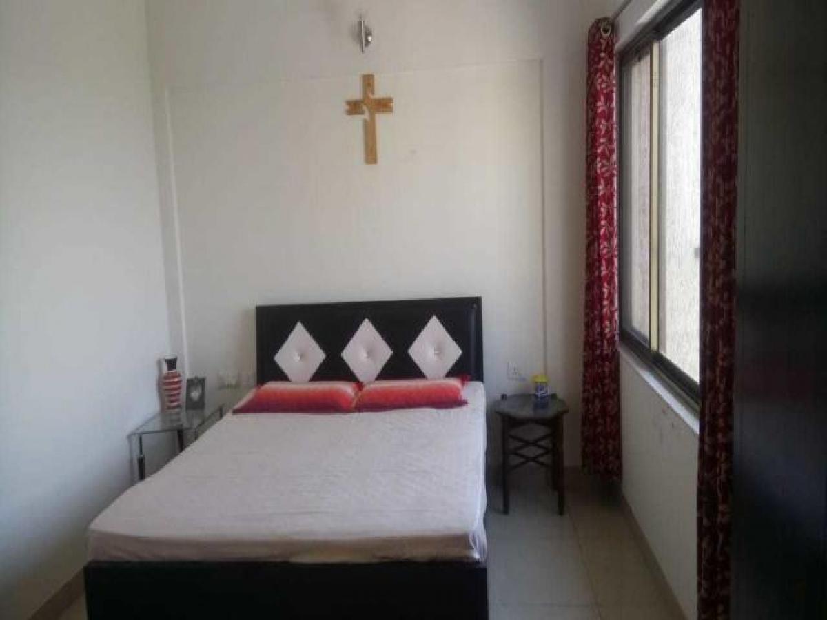 2 bedrooms House in Mumbai, India No. 23005