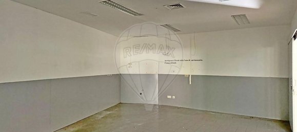 عقار تجاري في Santarem, Portugal 184متر مربع رقم 71962 12