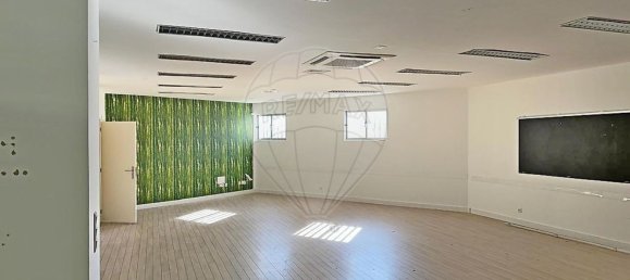 عقار تجاري في Santarem, Portugal 184متر مربع رقم 71962 10