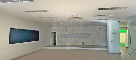 عقار تجاري في Santarem, Portugal 184متر مربع رقم 71962 14
