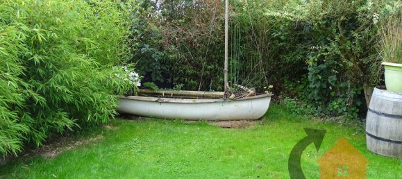 2 bedrooms House in Le Favril, France No. 97316 9