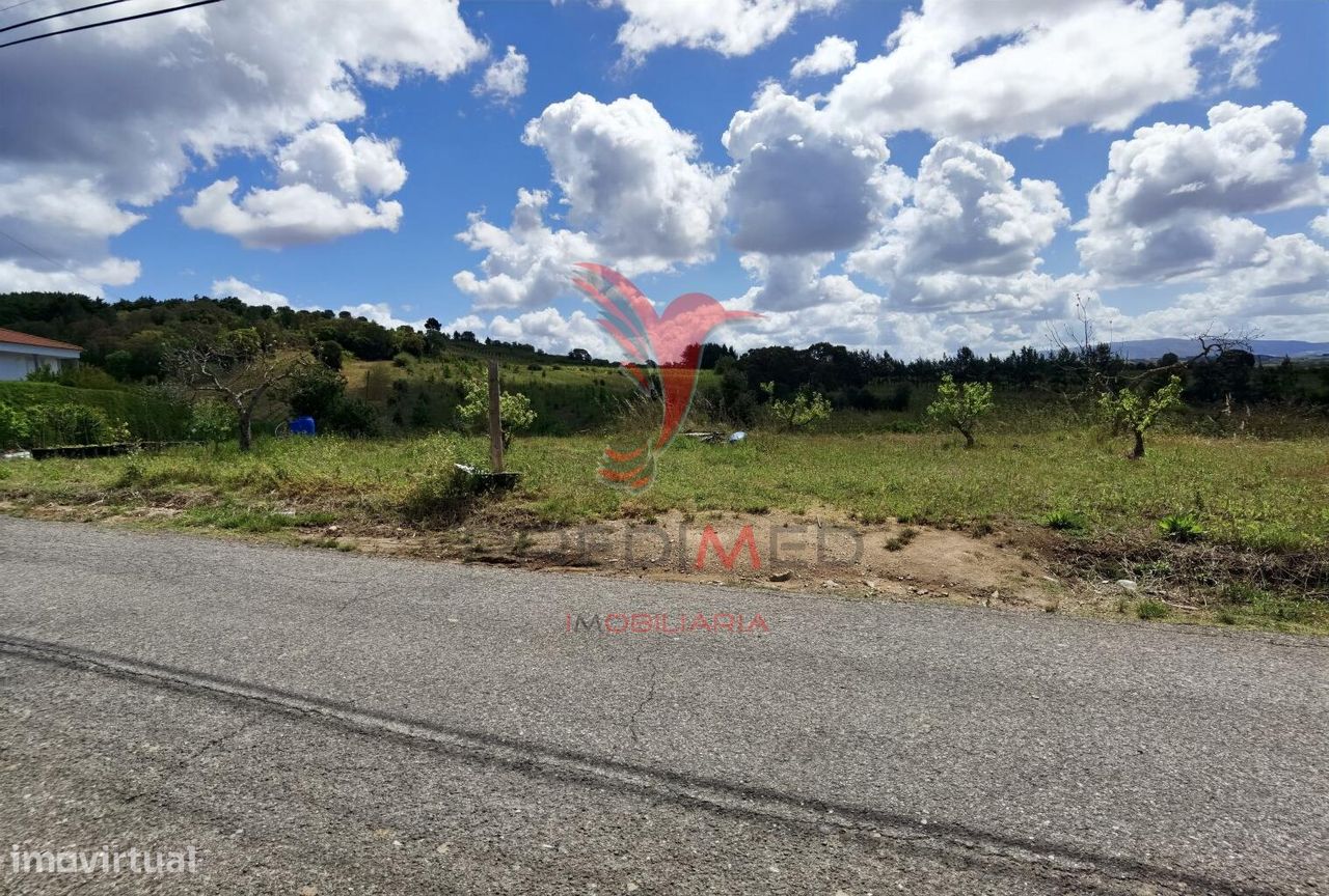 10000m² Land in Bombarral, Portugal No. 64132