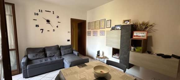 3-Zimmer Wohnung in Mirandola, Italy, Nr. 284013 2