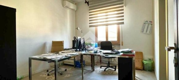 5 rooms Apartment in Terranuova Bracciolini, Italy No. 108479 16