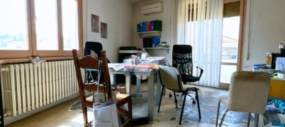 5 rooms Apartment in Terranuova Bracciolini, Italy No. 108479 14