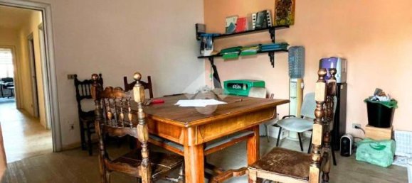 5 rooms Apartment in Terranuova Bracciolini, Italy No. 108479 7