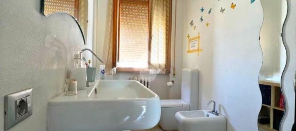 5 rooms Apartment in Terranuova Bracciolini, Italy No. 108479 13