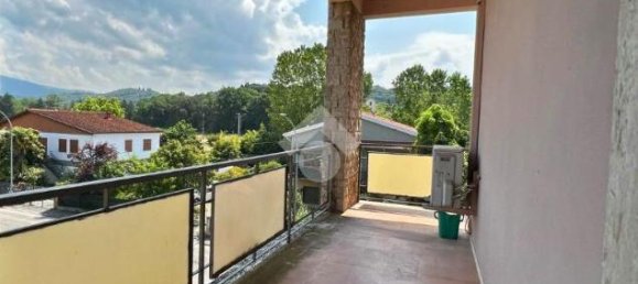 5 rooms Apartment in Terranuova Bracciolini, Italy No. 108479 20