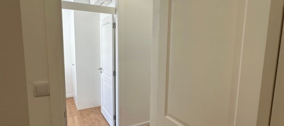 2 bedrooms Apartment in Lisbon, Portugal No. 187460 12