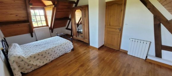 Casa de 5 dormitorios en Appeville-Annebault, France No. 357523 15