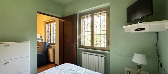 2 rooms House in Sarzana, Italy No. 166096 3