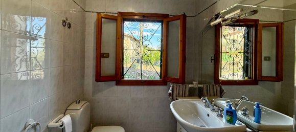 5-Zimmer Haus in Pistoia, Italy, Nr. 262279 9