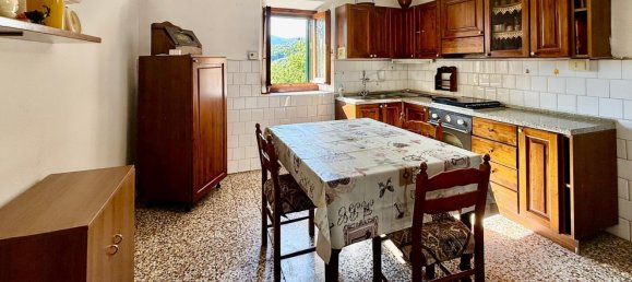 5-Zimmer Haus in Pistoia, Italy, Nr. 262279 2