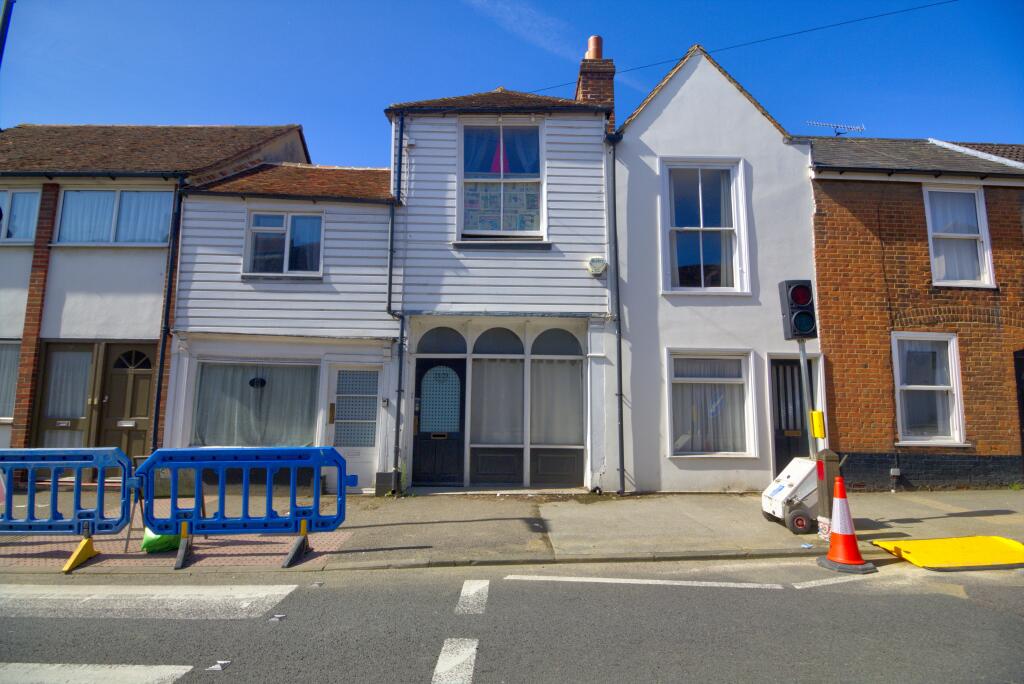 6 bedrooms House in Canterbury, United Kingdom No. 10627