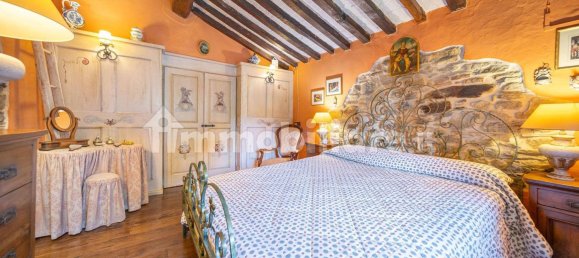 2 Schlafzimmer Haus in Subbiano, Italy, Nr. 63268 13