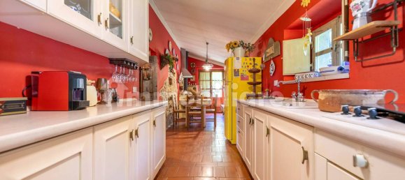 2 Schlafzimmer Haus in Subbiano, Italy, Nr. 63268 10