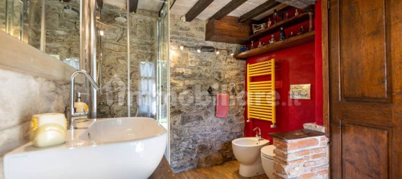 2 Schlafzimmer Haus in Subbiano, Italy, Nr. 63268 15