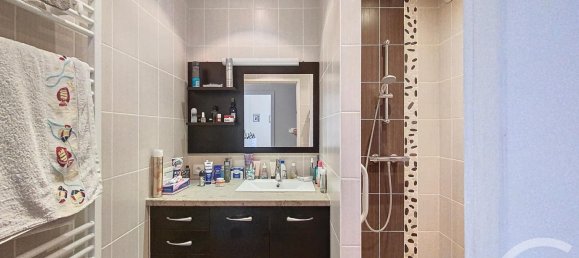 Apartamento de 2 dormitorios en Vittel, France No. 254545 7