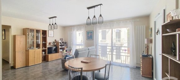 Apartamento de 2 dormitorios en Vittel, France No. 254545 2