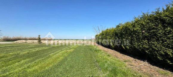 2 bedrooms Villa in Finale Emilia, Italy No. 38471 36