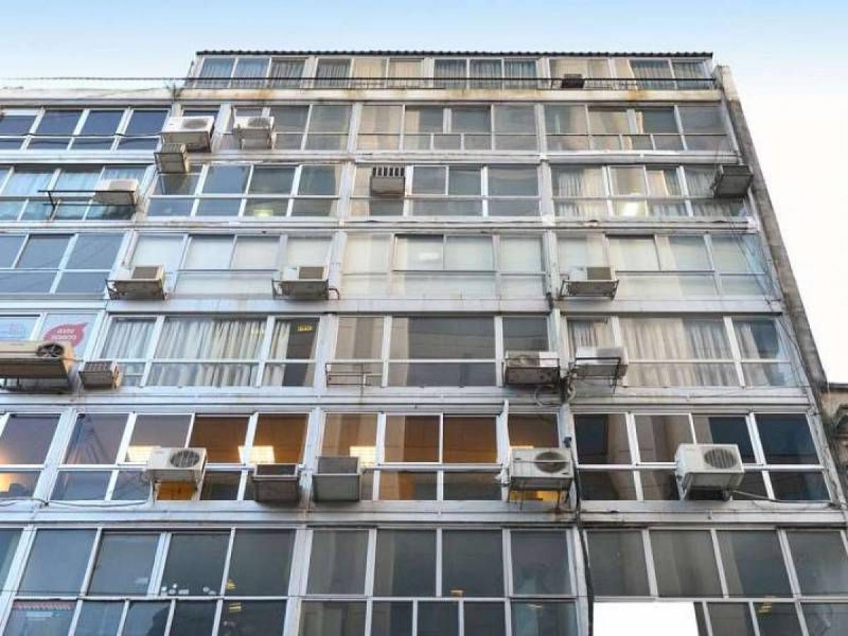 250m² Office in Buenos Aires, Argentina No. 105838