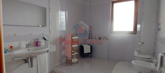 6 rooms House in Andria, Italy No. 62038 6