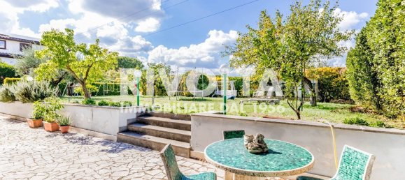 13غرفة فيلا في Guidonia Montecelio, Italy رقم 161464 46