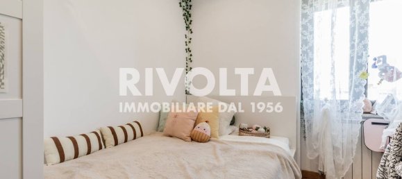 13غرفة فيلا في Guidonia Montecelio, Italy رقم 161464 2