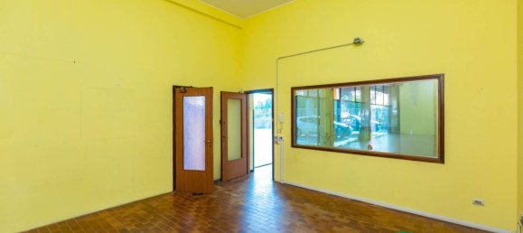 Propiedad comercial de 5 habitaciónes en Busto Arsizio, Italy No. 104619 18