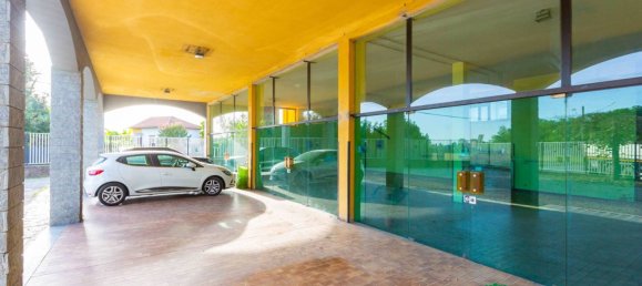 Propiedad comercial de 5 habitaciónes en Busto Arsizio, Italy No. 104619 23