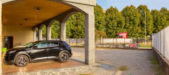 Propiedad comercial de 5 habitaciónes en Busto Arsizio, Italy No. 104619 29