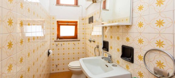 Propiedad comercial de 5 habitaciónes en Busto Arsizio, Italy No. 104619 20