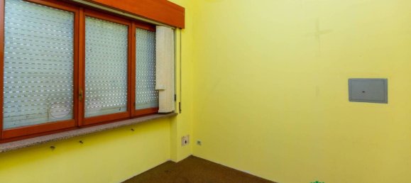 Propiedad comercial de 5 habitaciónes en Busto Arsizio, Italy No. 104619 21